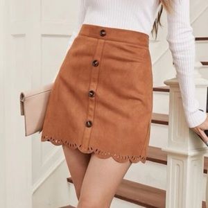 brown skirt